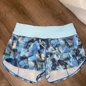 Lululemon Speed Up Short Long *4" Updated Fit